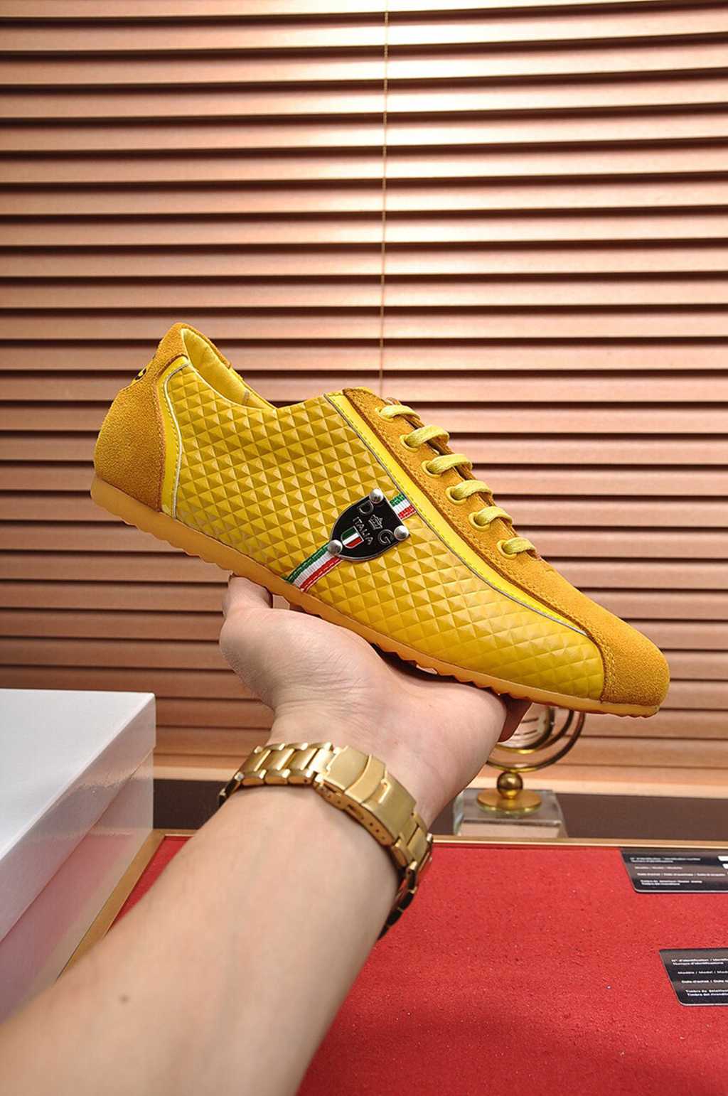 D*G sneaker